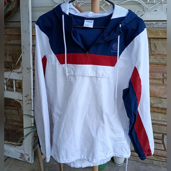 Reebok Men's White, Red, and Blue Rain Jacket_ Large - Picture 2 of 10